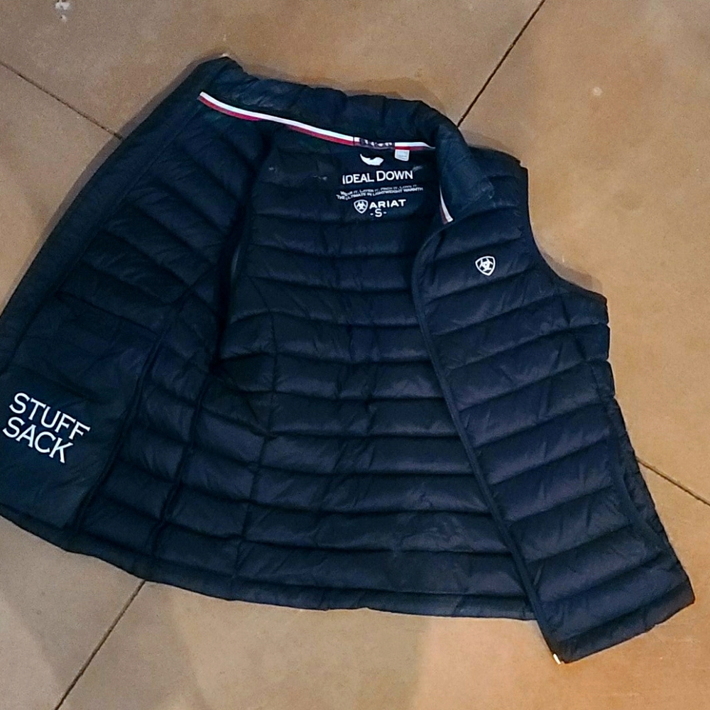 Ariat ideal down vest